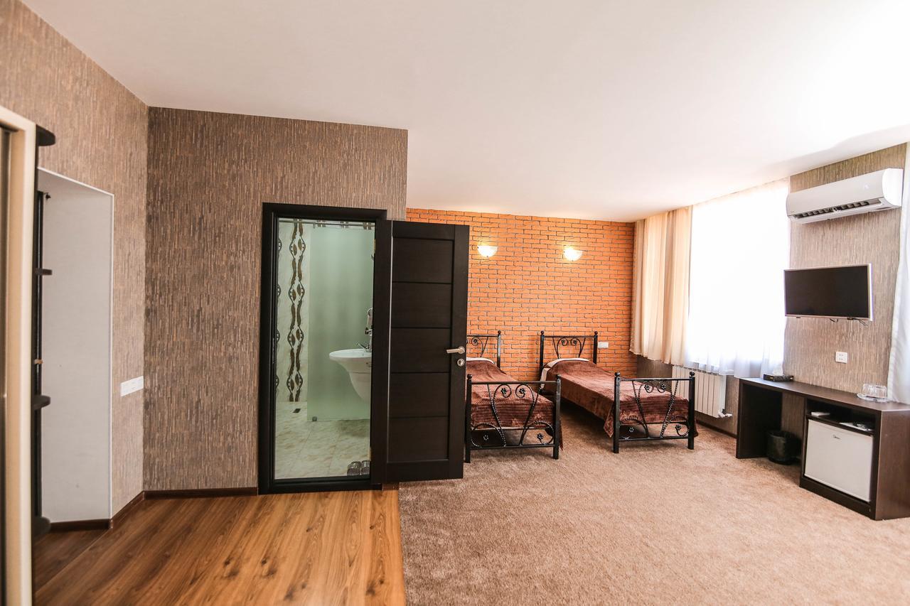 Evim Otel Zaqatala Eksteriør billede